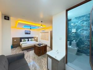 Koupelna v ubytování Marhaba plaza