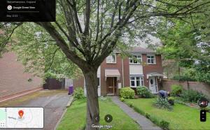 En have udenfor Four-bedroom house, kitchen, TV in each bedroom