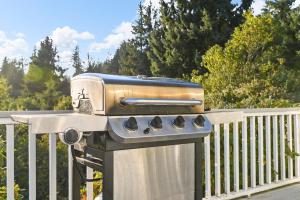 Εγκαταστάσεις μπάρμπεκιου για όλους τους επισκέπτες της παραθεριστικής κατοικίας