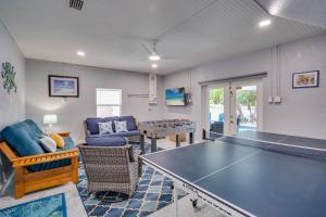 Bordtennis på Pet Friend Home with Heated Pool eller i nærheden