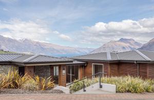 Naturlandskabet i nærheden af villaen