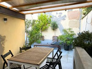 Patio nebo venkovní prostory v ubytování Urban Chalet with Terrace