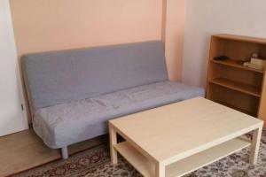 Posezení v ubytování Gemütliche Ferienwohnung In Herrensohr Mit Garten, Grill Und Terrasse