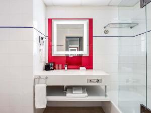 Koupelna v ubytování Novotel Wellington