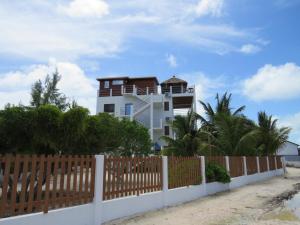 Budova, kde se aparthotel nachází