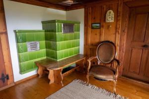 Posezení v ubytování Ferienhaus Fromsenrüti + 25 fotografií