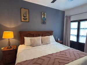 Voodi või voodid majutusasutuse Hotel Casa Loreto 29 San Miguel de Allende toas +41 fotot