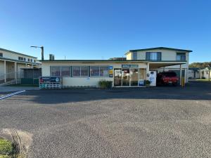 Budova, kde se chata nachází