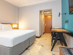 Postel nebo postele na pokoji v ubytování Mercure Florianópolis + 144 fotografií