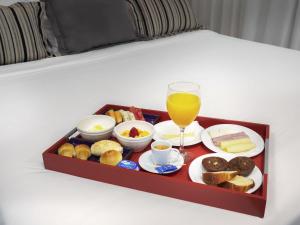 Jídlo v hotelu nebo okolí