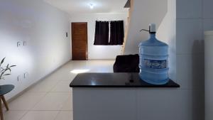 Fotografie z fotogalerie ubytování Duplex em Itaúna 4min da Praia que ocorre o WSL, 1min da pista de skate do LS, pracinha com parque infantil, quadra de futebol, tudo isso a 1 min da duplex, perto do comércio, wi-fi super rápido, estacionamento gratuito, monitoramento 24hrs v destinaci Saquarema + 37 fotografií