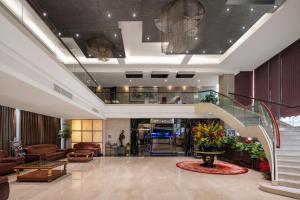 Ο χώρος του λόμπι ή της ρεσεψιόν στο 南山海岸城曼骊酒店