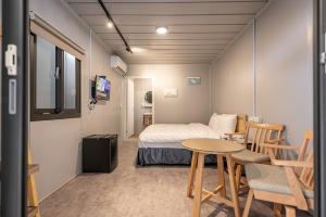 Μια τηλεόραση ή/και κέντρο ψυχαγωγίας στο 小琉球好想賴床民宿