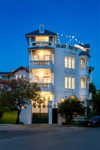 Budova, kde se vila nachází