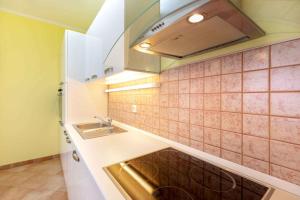 Ένα μπάνιο στο Apartment Rogoznica - Sibenik Riviera 36422 +7 φωτογραφίες