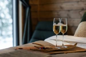 Nápoje v ubytování Silencius Cabin With Private Jacuzzi