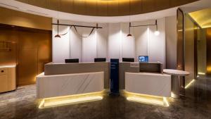 Χώρος καθιστικού στο Holiday Inn Express Shenzhen Sports Center by IHG