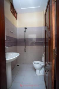 Koupelna v ubytování Cabral residence + 11 fotografií