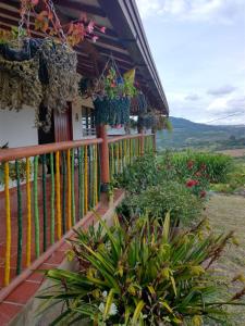 Κήπος έξω από το Alojamiento en Cirití