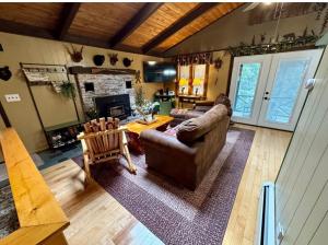 Posezení v ubytování White Mountain Lodge!