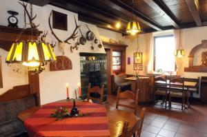 Restaurace v ubytování Weinhaus Selmigkeit