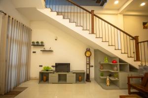 Μια τηλεόραση ή/και κέντρο ψυχαγωγίας στο The Moonz Villa