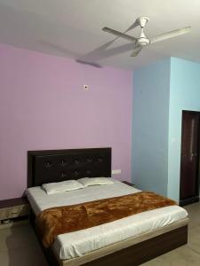 Φωτογραφία από το άλμπουμ του Harsh Garden στο Βαρανάσι