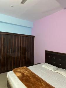 Φωτογραφία από το άλμπουμ του Harsh Garden στο Βαρανάσι