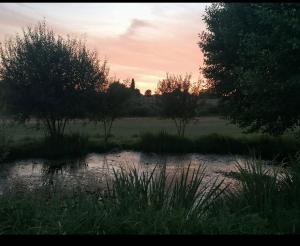 Φωτογραφία από το άλμπουμ του Chalet en bois Eco responsable σε Saint-Priest-les-Fougères