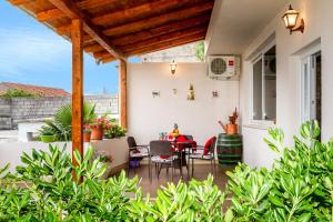 Patio nebo venkovní prostory v ubytování Apartment Nedo