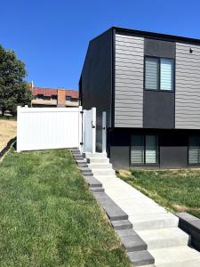 Budova, kde se vila nachází