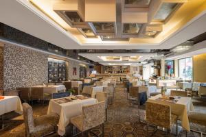 Εστιατόριο ή άλλο μέρος για φαγητό στο 南山海岸城曼骊酒店