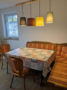 Posezení v ubytování Fewo Schwarzwälder Blattert