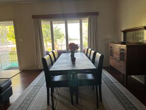 Kuchyň nebo kuchyňský kout v ubytování The Retro Rest