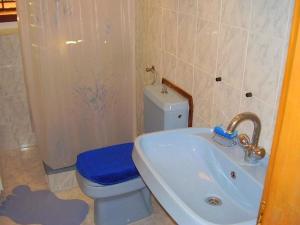 Ένα μπάνιο στο Apartments Vesna