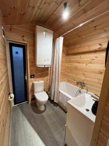 Koupelna v ubytování Fazenda + 22 fotografií