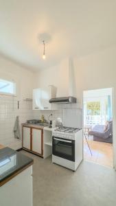 Η κουζίνα ή μικρή κουζίνα στο Petit Napoleon