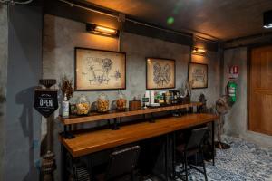 Ποτά στο House of Machine Boutique Hotel