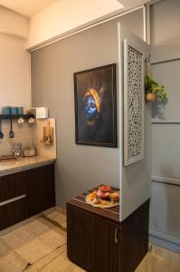 Φωτογραφία από το άλμπουμ του Artistic Haven 1BHK Apartment, Vrindavan σε Vrindāvan