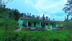 Το κτήριο όπου στεγάζεται  το δωμάτιο σε οικογενειακή κατοικία