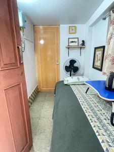 Et opholdsområde på Mitra Backpacker's hostel + 1 billede