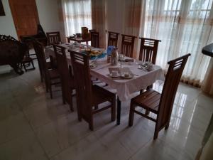 Φαγητό σε αυτό το καταφύγιο ή κάπου εκεί κοντά