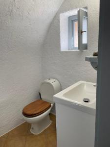 Ένα μπάνιο στο Rose Home +7 φωτογραφίες