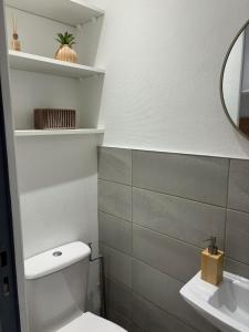 Et badeværelse på Nid douillet au coeur d'Auxerre