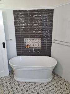 Koupelna v ubytování Glencoe Homestead + 12 fotografií