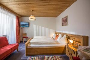 Postel nebo postele na pokoji v ubytování Gmünderklause