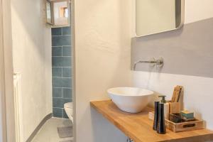 Et badeværelse på Cozy Bruni House in Florence