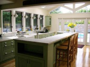 Kuchyň nebo kuchyňský kout v ubytování Impressive Cabin with a Pool and Hot Tub Ideal for Weekend Getaways in the Catskills + 41 fotografií