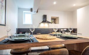 Φωτογραφία από το άλμπουμ του La Grange de Gigi σε Givry