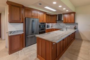 Køkken eller tekøkken på 2BR Mauna Lani Point stunning Ocean Views